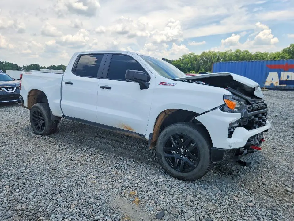 2025 CHEVROLET SILVERADO K1500 TRAIL BOSS CUSTOM  