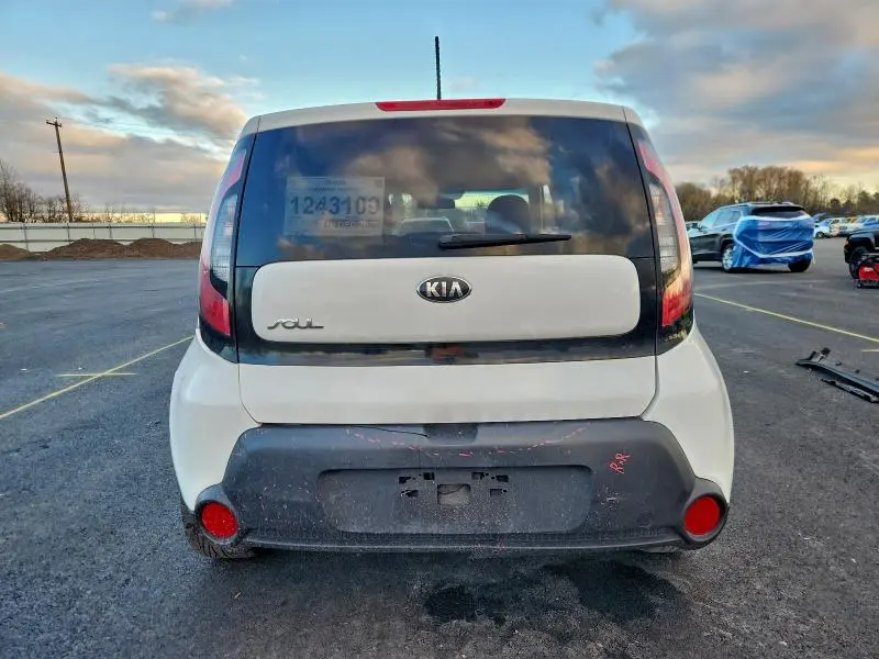 2016 KIA SOUL   