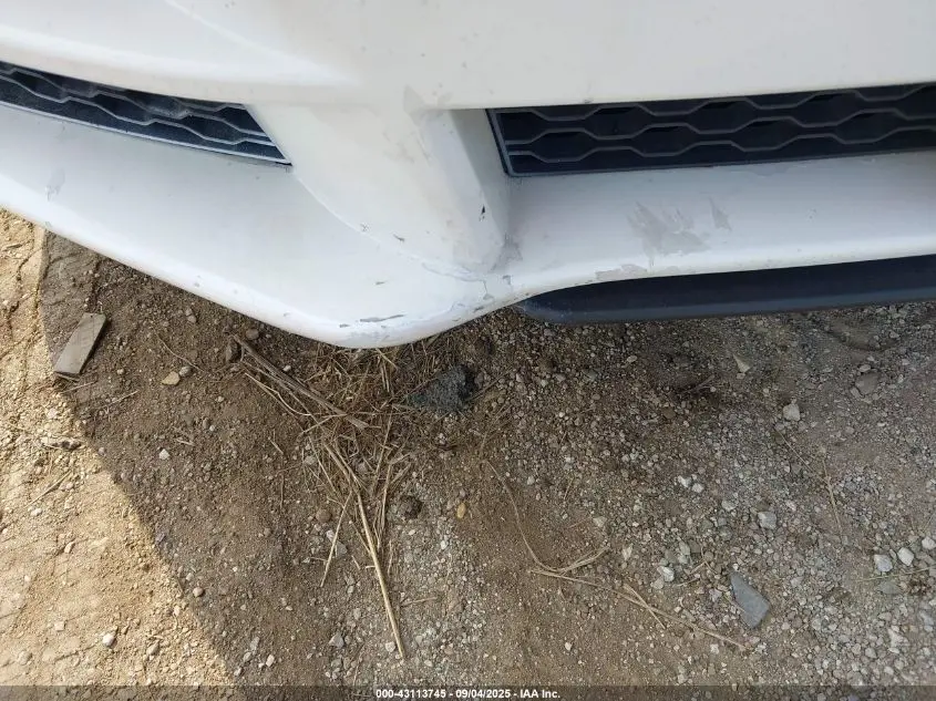 2017 JAGUAR XE 20D PREMIUM