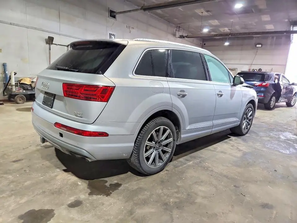 2017 AUDI Q7 PRESTIGE  
