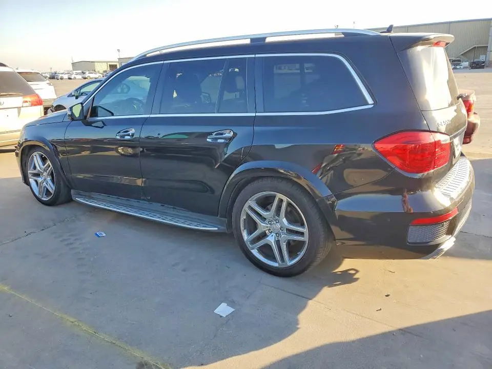 2015 MERCEDES-BENZ GL 550 4MATIC  
