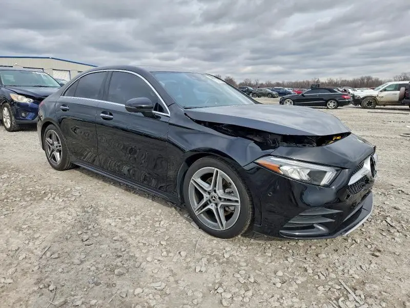 2022 MERCEDES-BENZ A 220 4MATIC  