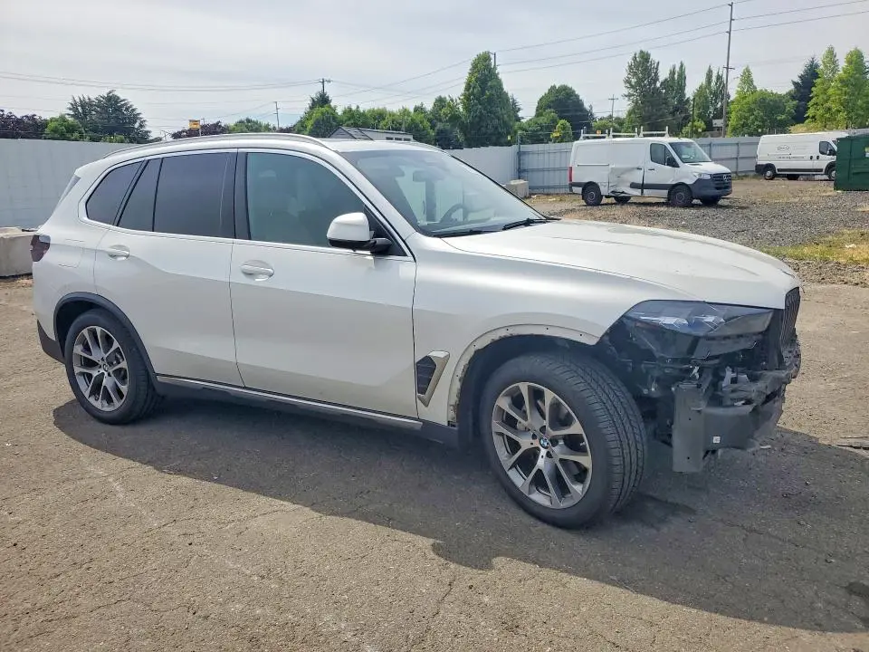 2024 BMW X5 XDRIVE40I  