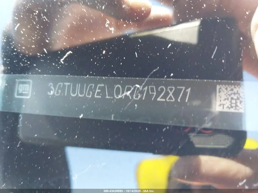 2024 GMC SIERRA 1500 4WD  SHORT BOX DENALI