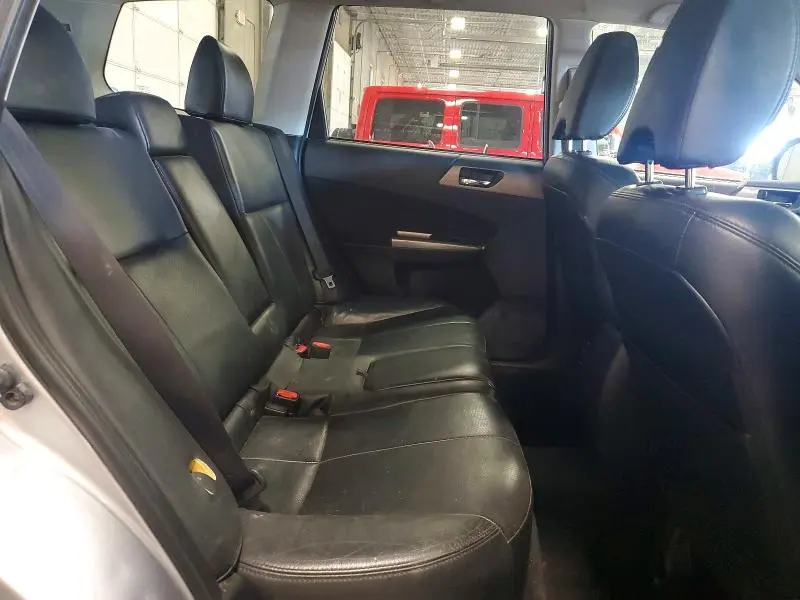 2013 SUBARU FORESTER LIMITED  