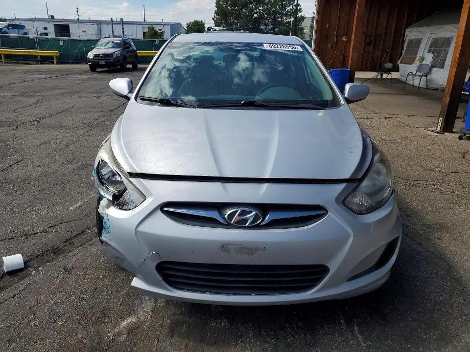 2013 HYUNDAI ACCENT GLS  