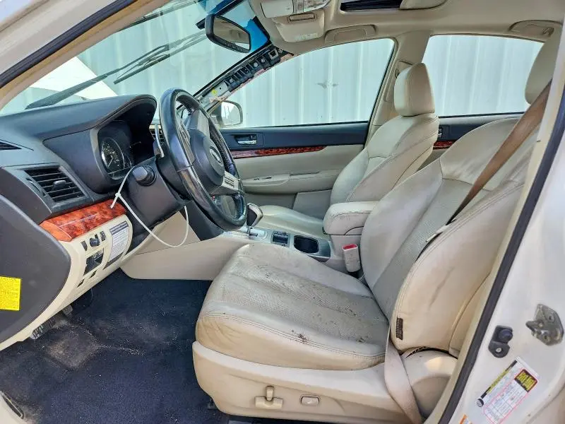 2011 SUBARU LEGACY 2.5I LIMITED  