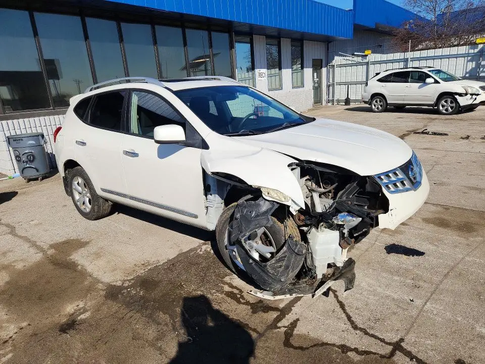 2011 NISSAN ROGUE S  
