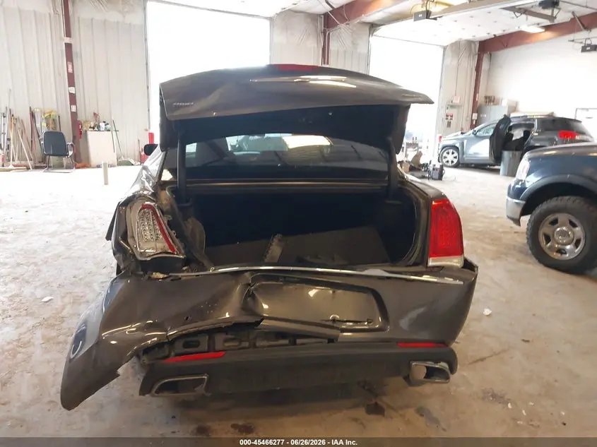 2017 CHRYSLER 300 LIMITED AWD