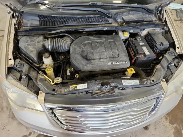 2013 CHRYSLER TOWN & COUNTRY TOURING L  
