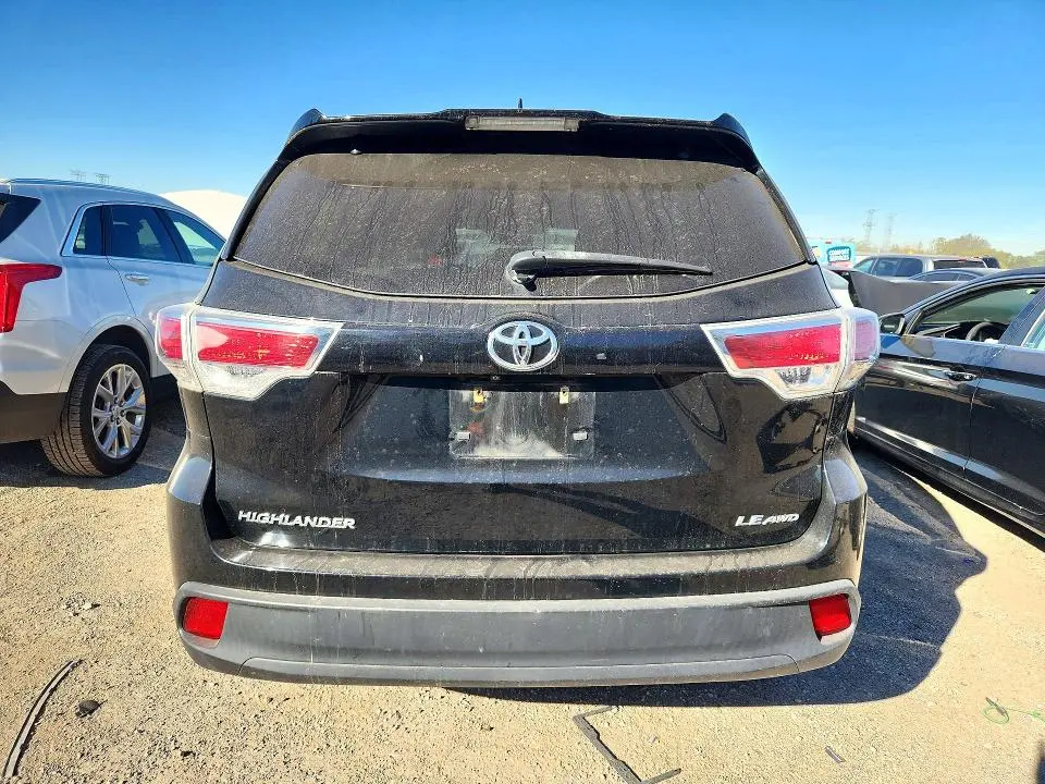 2015 TOYOTA HIGHLANDER LE PLUS  