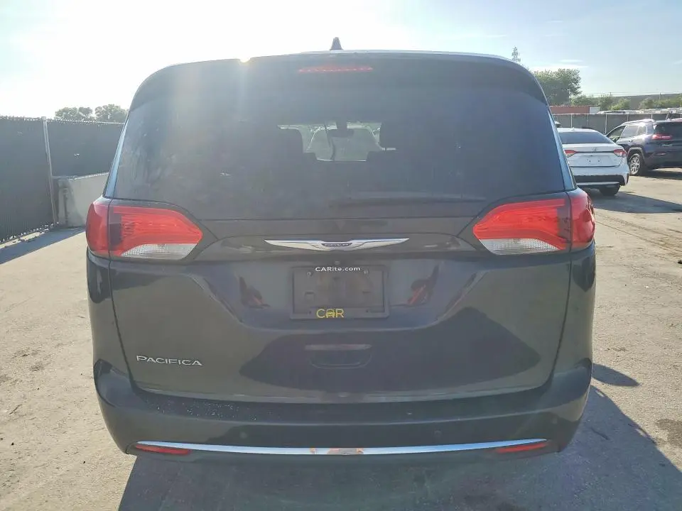 2019 CHRYSLER PACIFICA TOURING L  