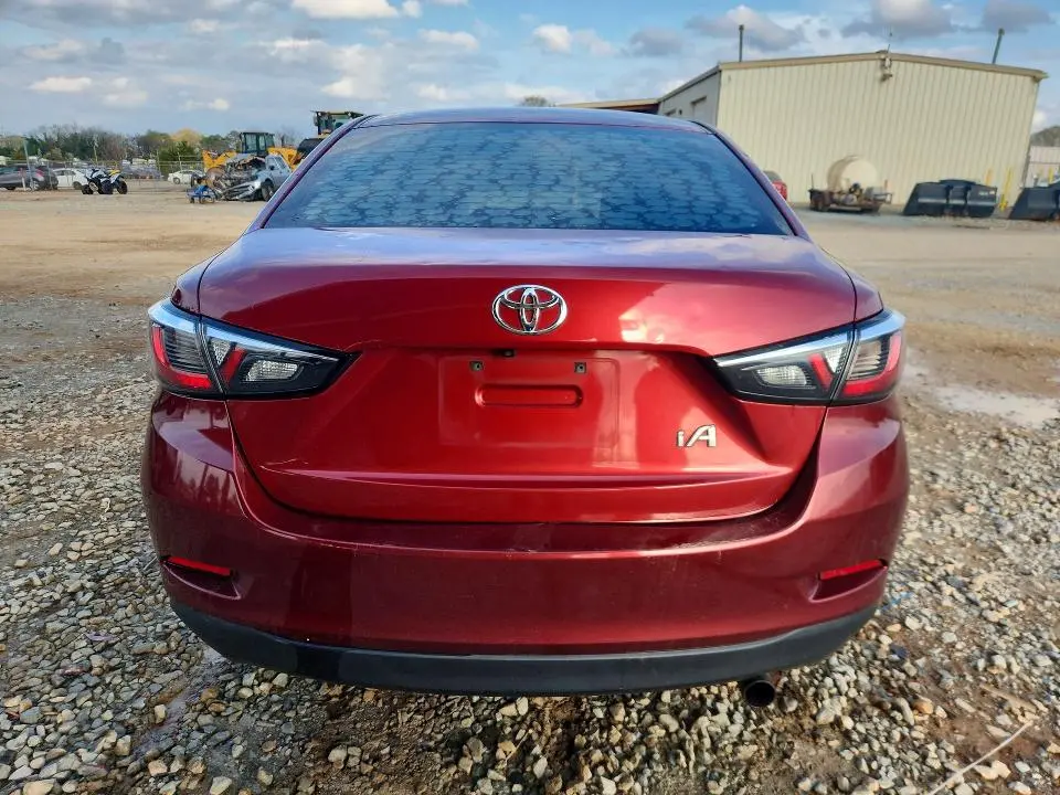 2017 TOYOTA YARIS IA BASE  