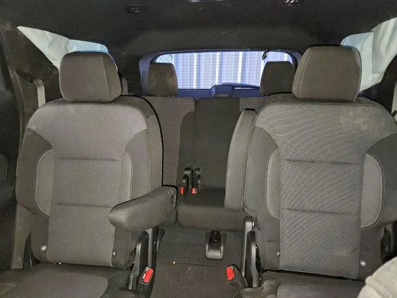 2022 CHEVROLET TRAVERSE LT  