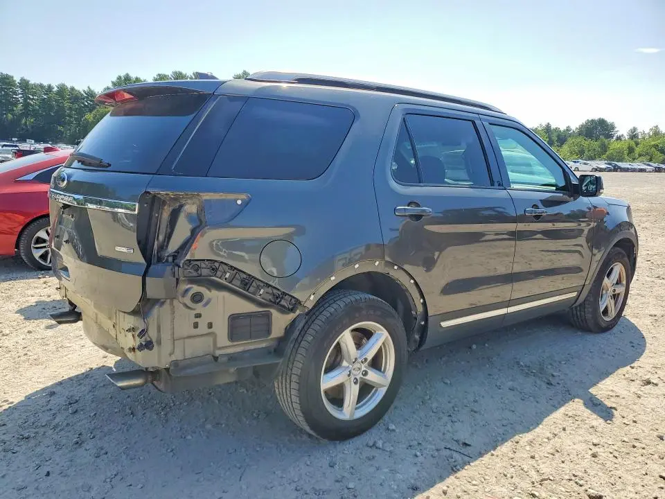 2017 FORD EXPLORER XLT  