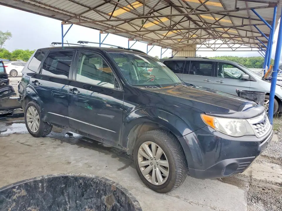 2013 SUBARU FORESTER 2.5X PREMIUM  