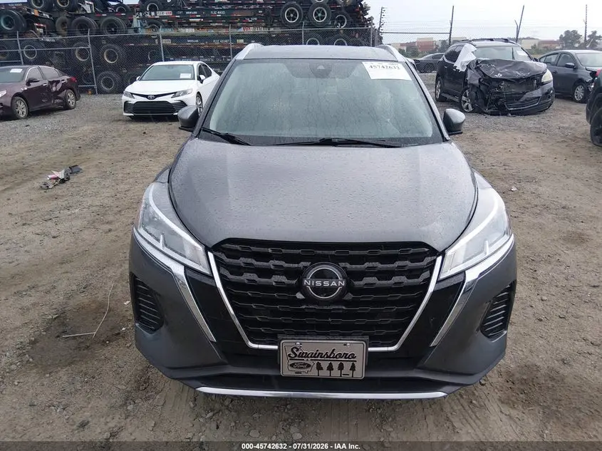 2024 NISSAN KICKS SV XTRONIC CVT