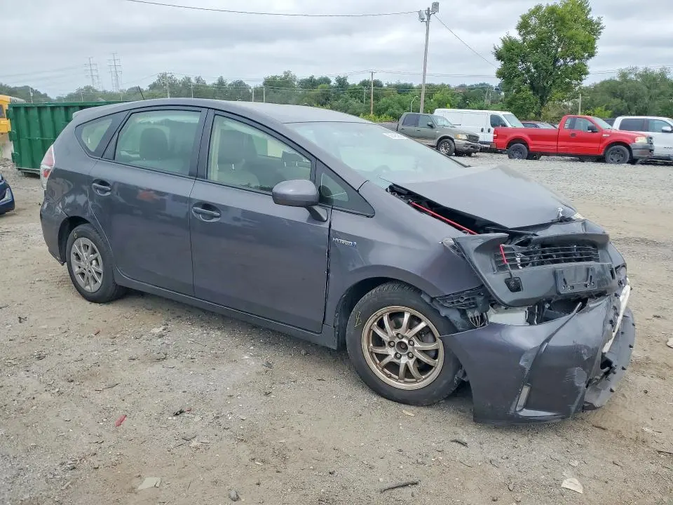 2015 TOYOTA PRIUS V THREE  