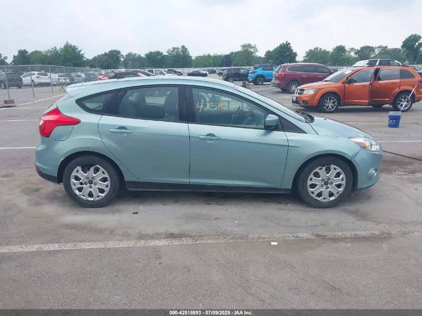 2012 FORD FOCUS SE