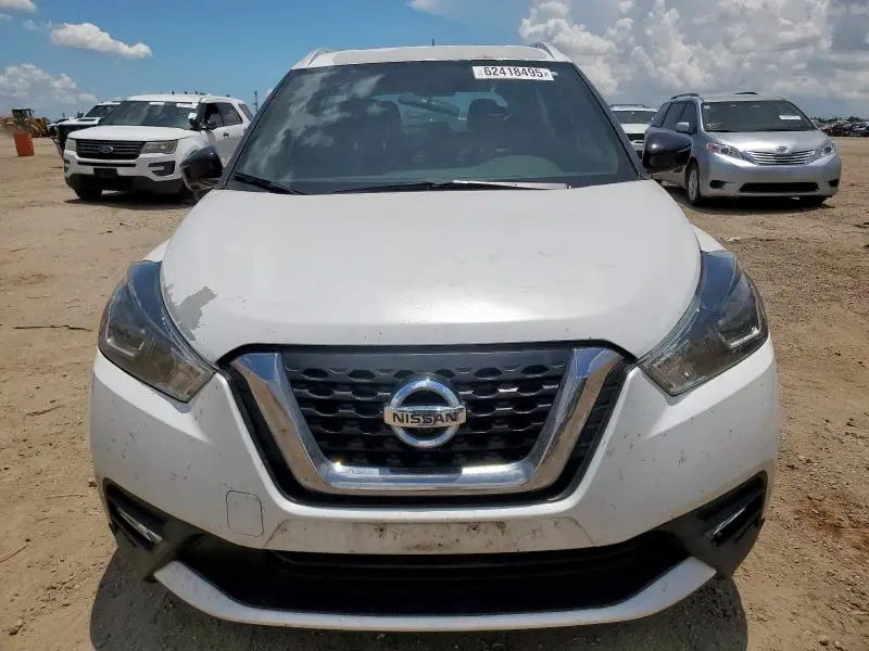 2018 NISSAN KICKS S  