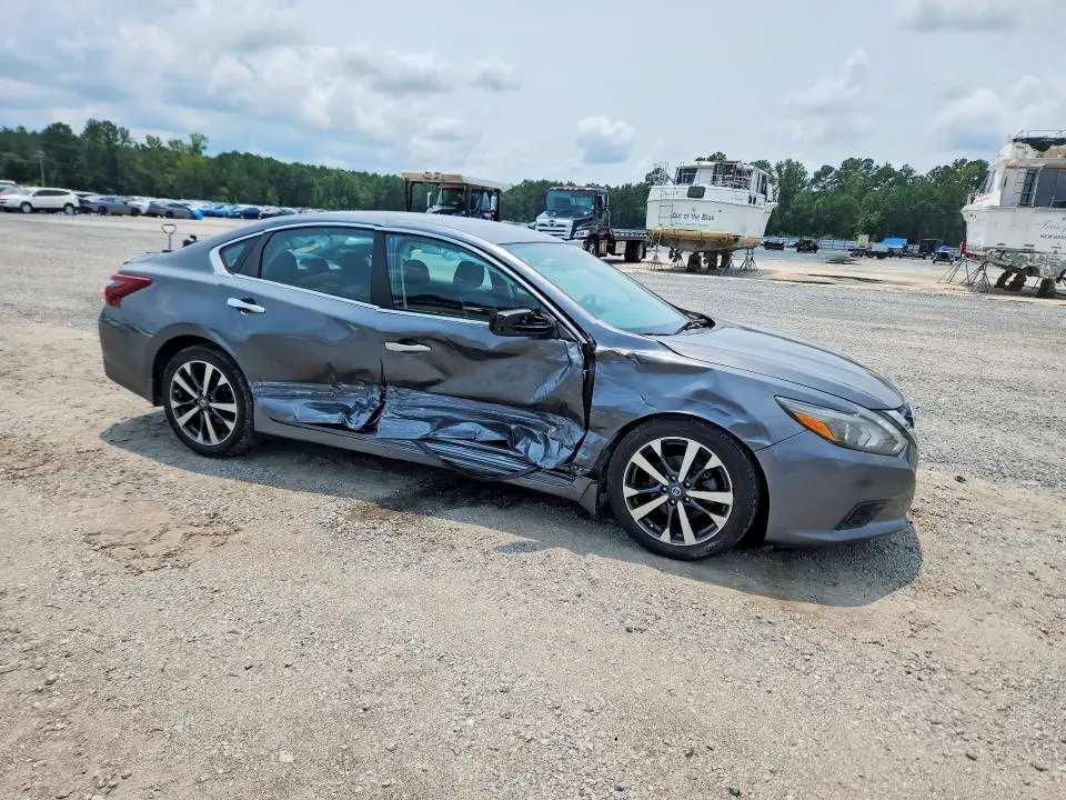 2017 NISSAN ALTIMA 2.5 SR  