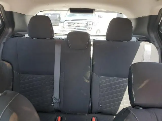 2022 NISSAN KICKS S  