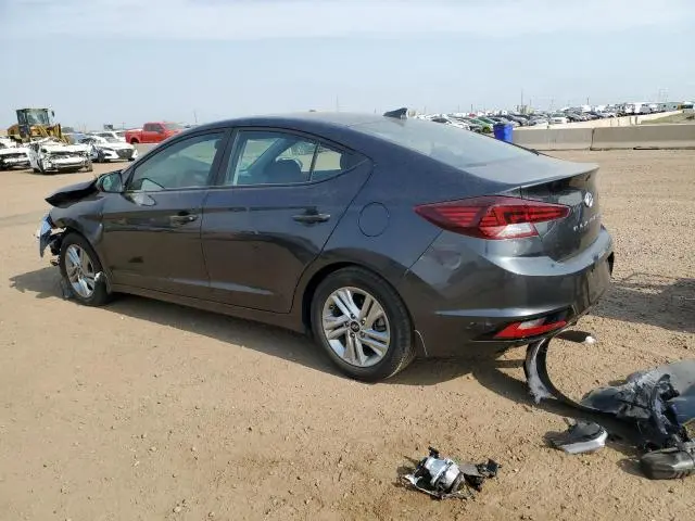 2020 HYUNDAI ELANTRA SEL  