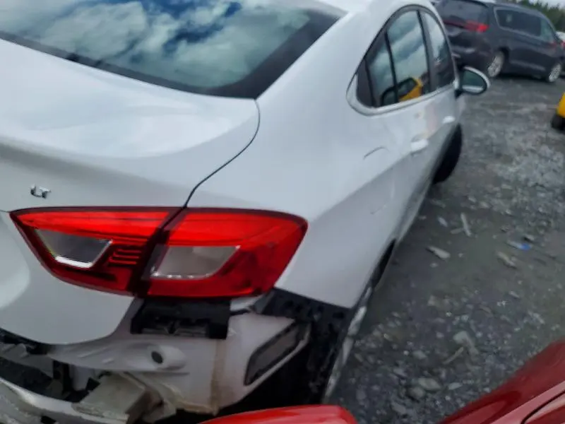 2019 CHEVROLET CRUZE LT  