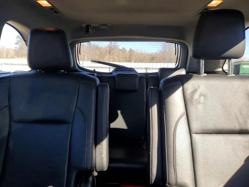 2017 TOYOTA HIGHLANDER LIMITED  