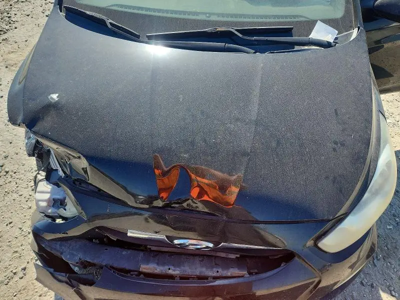 2012 HYUNDAI ACCENT GLS  