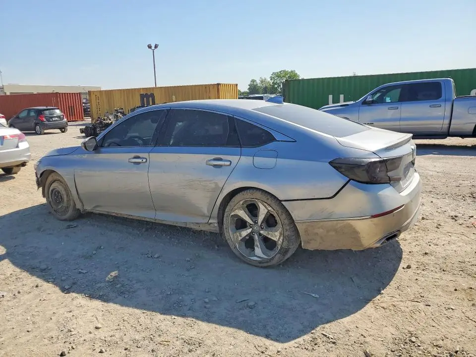 2020 HONDA ACCORD TOURING  