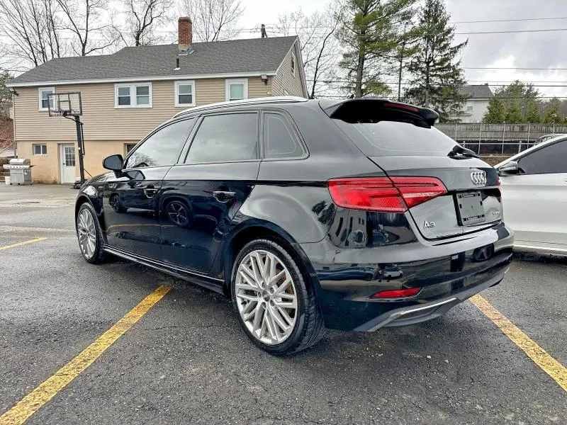 2018 AUDI A3 E-TRON PREMIUM  
