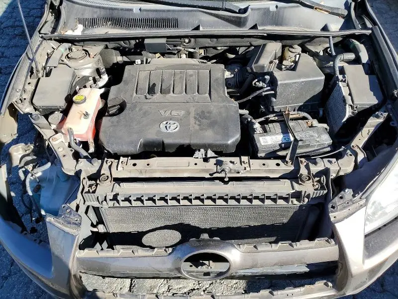 2011 TOYOTA RAV4 LIMITED  