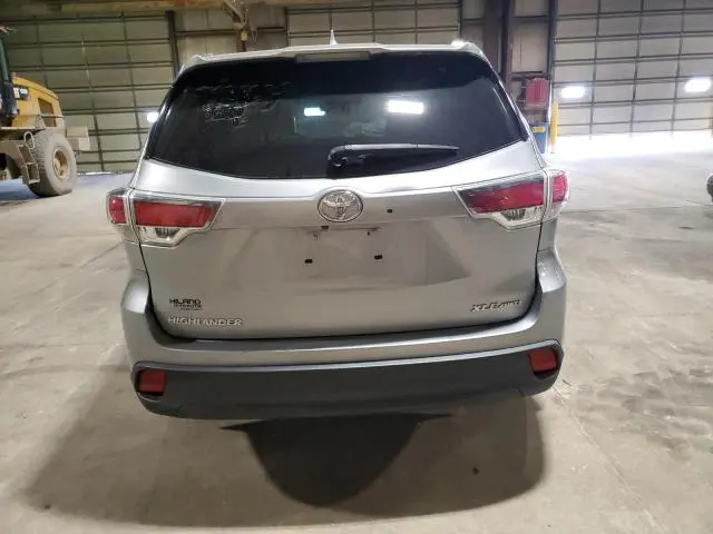 2015 TOYOTA HIGHLANDER XLE  