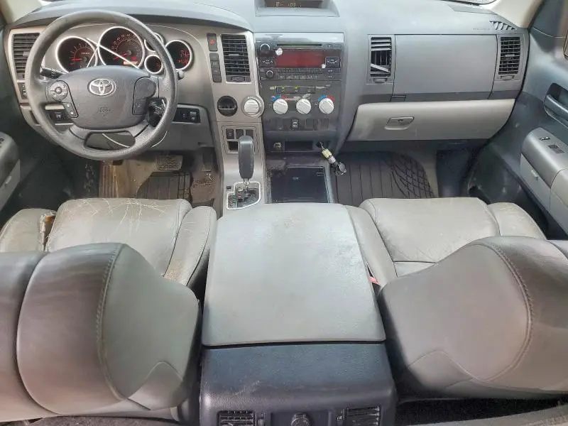 2010 TOYOTA TUNDRA CREWMAX SR5  