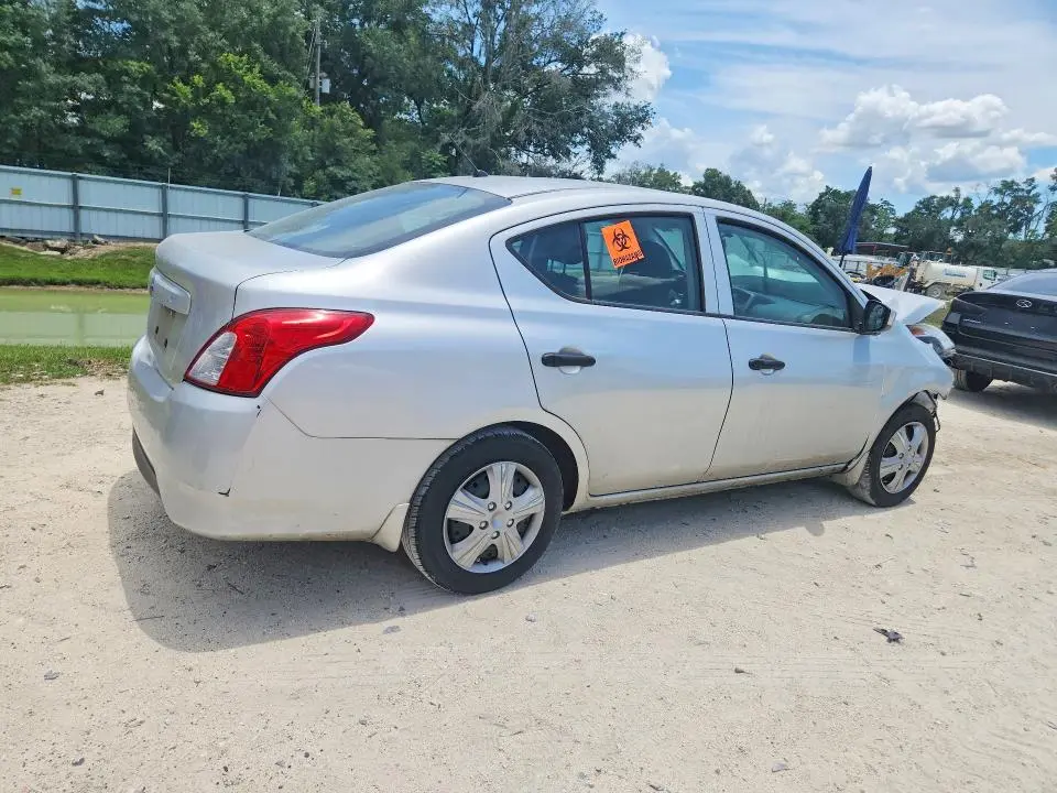2018 NISSAN VERSA S  