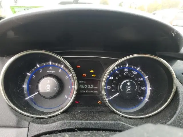 2011 HYUNDAI SONATA SE  