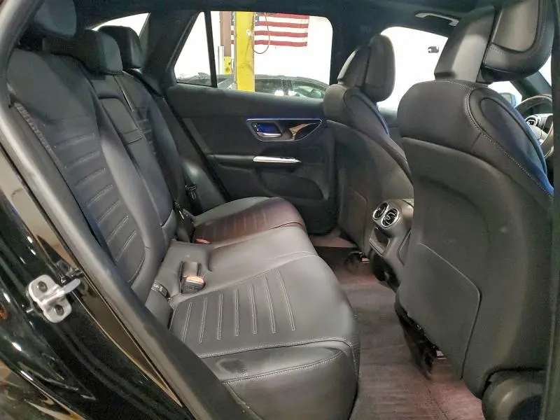 2024 MERCEDES-BENZ GLC 300 4MATIC  