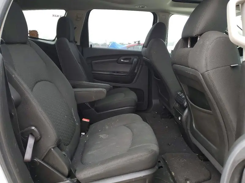 2012 CHEVROLET TRAVERSE LT  