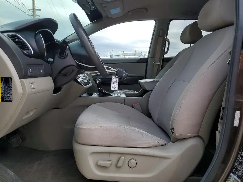 2016 KIA SEDONA LX  
