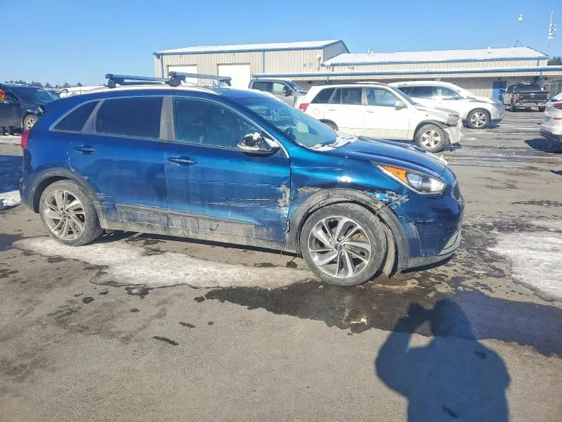 2017 KIA NIRO EX TOURING  