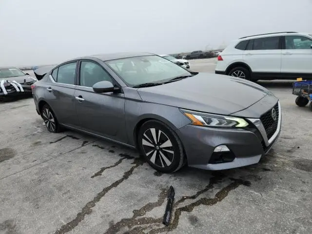 2019 NISSAN ALTIMA SL  