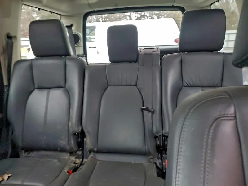 2013 LAND ROVER LR4 HSE LUXURY  