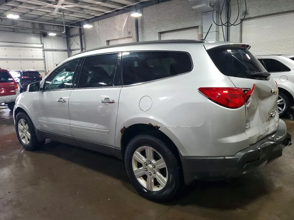 2011 CHEVROLET TRAVERSE LT  