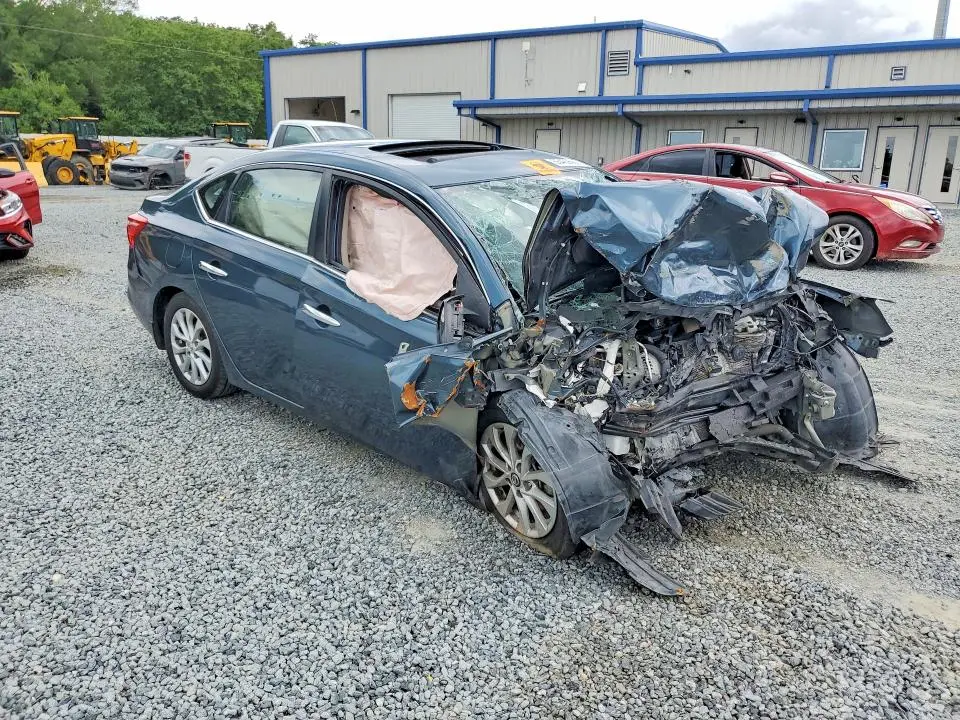 2016 NISSAN SENTRA SV  