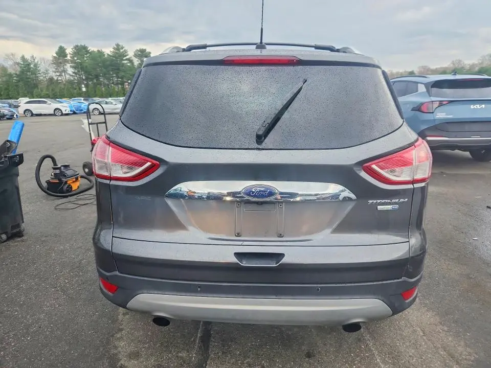 2016 FORD ESCAPE TITANIUM  