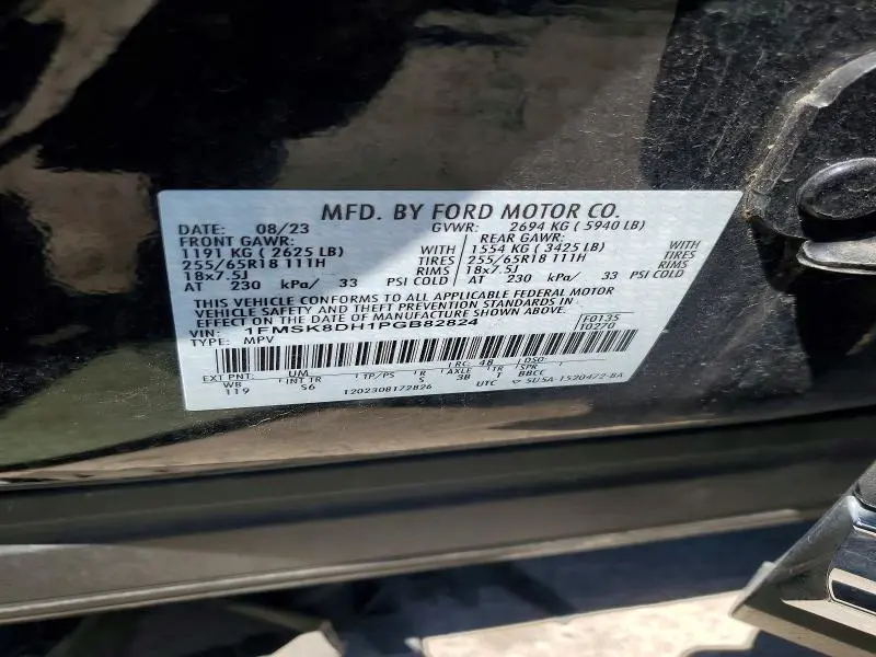 2023 FORD EXPLORER XLT  