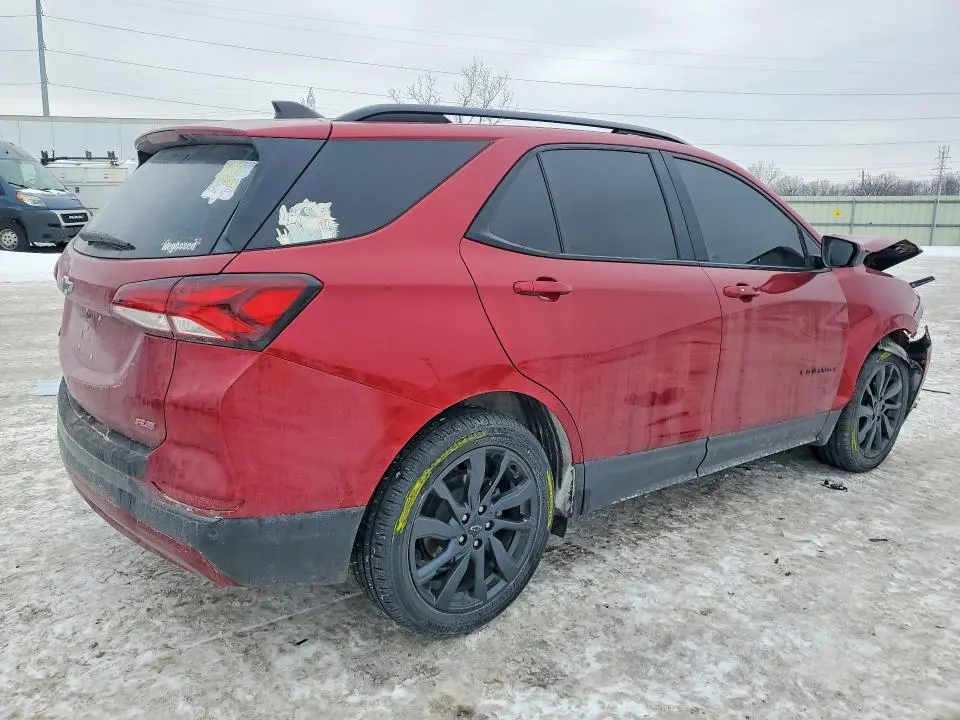 2022 CHEVROLET EQUINOX RS  