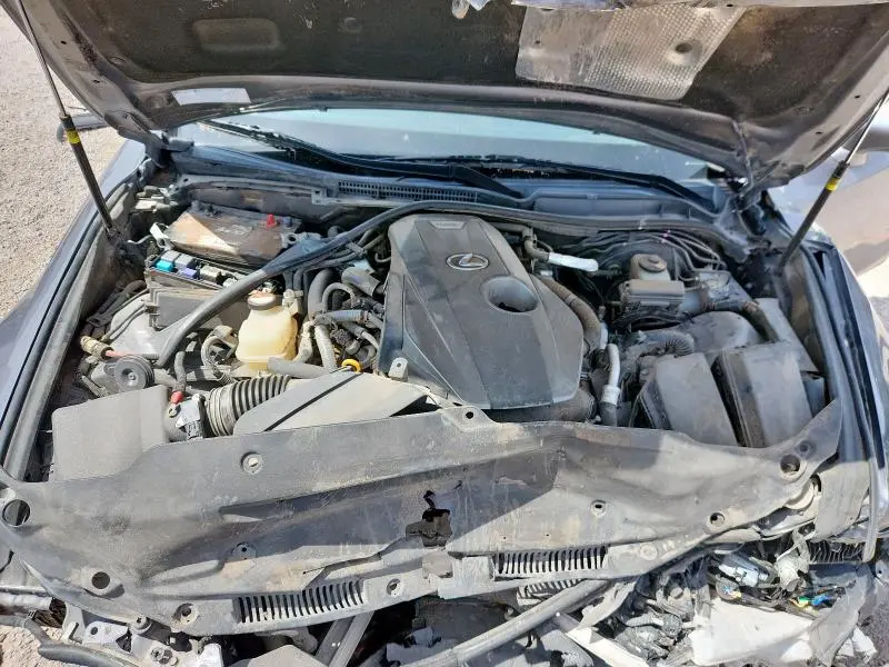 2016 LEXUS IS 200T  