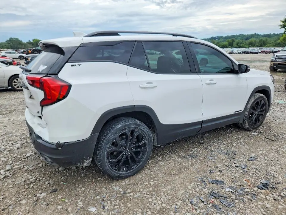 2021 GMC TERRAIN SLT  